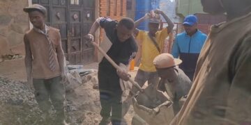 IBANDA : Herita Mbulanga en itinérance pour l’assainissement, le pavage, la protection des rives et la gestion des urgences