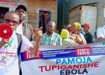 Bagira : le consortium HALT-EBOLA renforce la sensibilisation des vendeurs et acheteurs du marché de la Brasserie contre Ebola