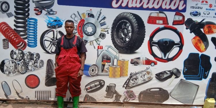 Bukavu : TMC Car Wash et Maridadi Service, une adresse incontournable à Nyawera pour le lavage des véhicules et la vente de pièces de rechange